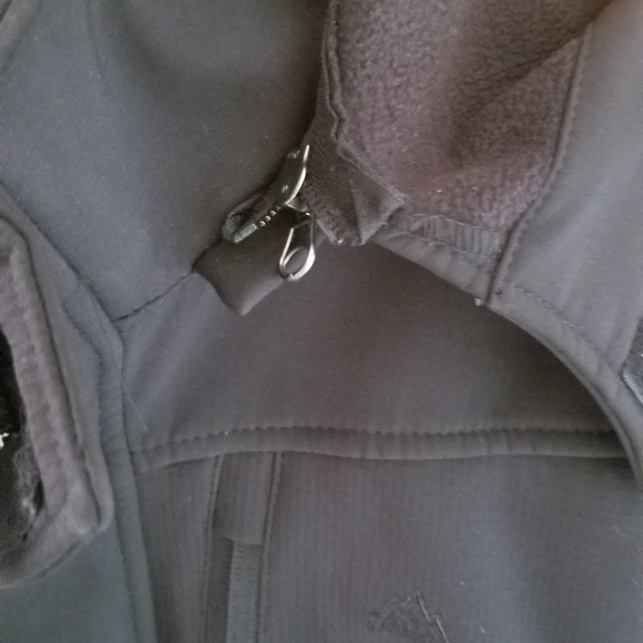 Unisex Snozu  Black Performance Jacket. Kids Size Large 14/16. - Picture 3 of 6